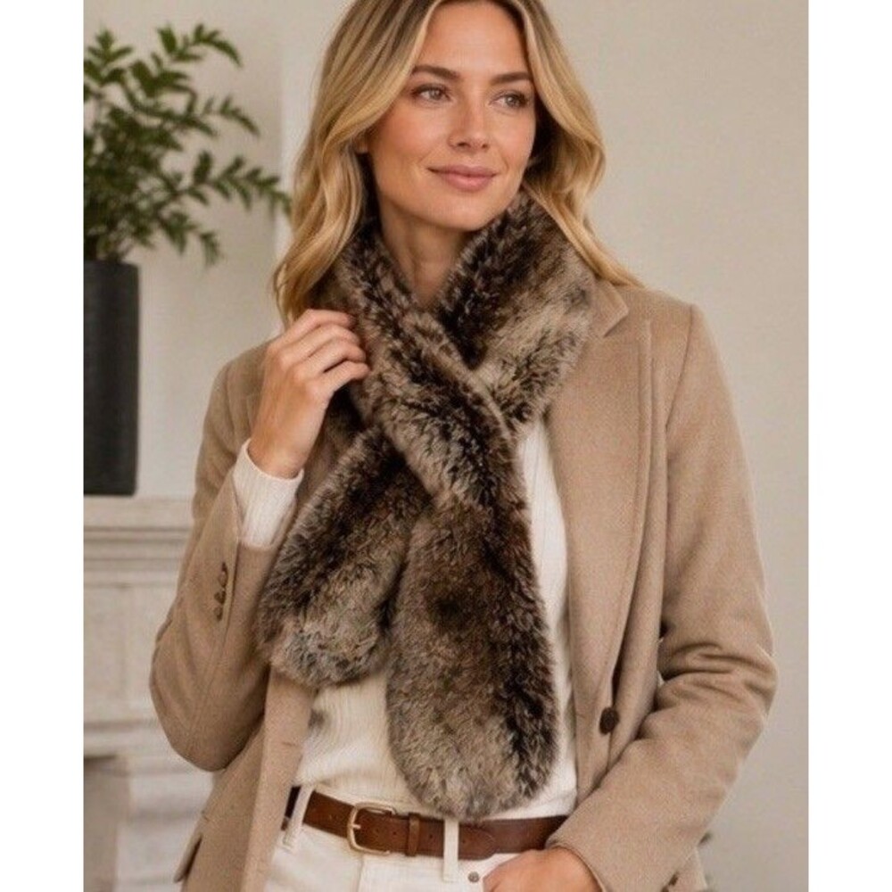 Restoration Hardware Luxe Faux Fur Pull-Thru Keyhole Neck Scarf Sable Brown RH